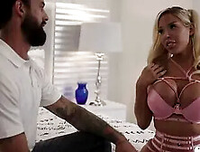 Trans Hooker Brittney Kade Analed By Stepbrother