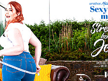 Sexy Curvy Mom Stretching Her Tight Jeans