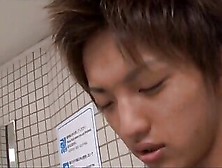 Japanese Twink Solo Public Toilet Masturbate