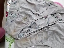 corrida en bragas de mi mujer 227