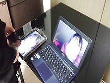 【自粛期間の部屋での楽しみ】今から裏垢女子の顔動画にぶっかけるよ！