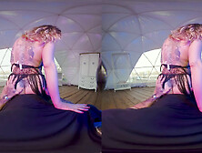 Curvy stepmother Manuela Ferrari in a steamy VR session