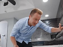 Handywoman Handy Vagina