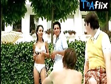 Nadine Warmuth Bikini Scene In Kleinruppin Forever