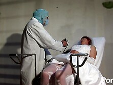 GYNECOLOGIE ABUSIVE VOLUME 7 - Scene 1