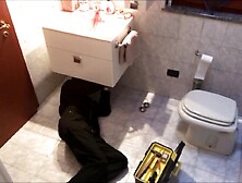 ANTEPRIMA - BIONDA ITALIANA SI FA SCOPARE DALL'IDRAULICO