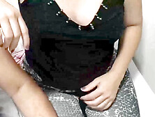 Hot milf Karina in tight leggings is looking for boys to have fun with