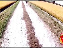 Ladymuffin in camporella con la canaglia