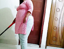 Arab Maid Pounded By Boss When she cleaning Room!