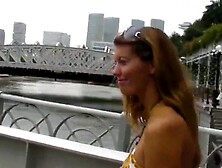 Hot German Chick nimmt Schwanz in Pussya und Dildo im Arsch