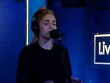 London Grammar Nightcall Bbc Radio 1 Live Lounge 2