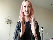 Camgirl Leaves The House | Harpermadi