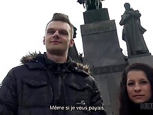 Sur La Superbe Brune Jocelyne Z Se Fait Ramoner La Chatte