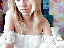 Innocent Blonde Cam Play