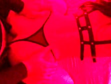 жестко трахнул меня за плохое поведение в мою узенькую киску