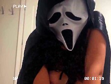 Masked Ghostface GF Slides Into Dad’s Couch & Milks Each Drop Onto Her Thirsty Bush