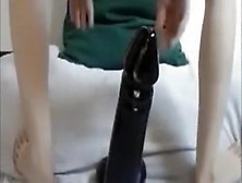 Awesome amateur ass gaping on webcam with a big butt plug