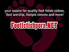 Getting her sexy feet jizzed