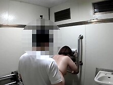 【変態】住宅街の多目的トイレで撮った公衆便所立ちバックシーン(撮影日:2024年7月18日)【公衆便所立ちバック】