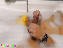 The Duck And The Weenie - Tub Have Fun With Sensitized And (A Lil' Bit) Stiff Manstick