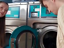 Five Minutes Of Hot Passion In A Public Place - Stacee Cruze & James Deen