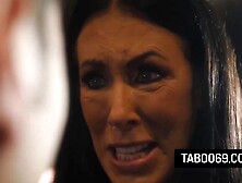 Breasty Stepmom Doppelganger Willing To Screw With Her StepFamily