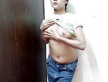 Desi sister-in-law Dimpledrecoil3 brings the heat in some spicy action