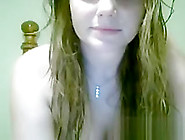 Webcam solo 24 years Hayley from Canada