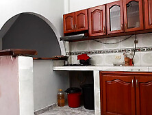 WOMAN GETS FUCKED TO PAY HER RENT