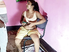 Indian village girl Deluwara Khatun invites her boyfriend over