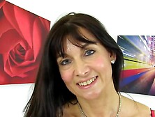 British Aged mother I'd like to fuck Lelani Shows Her Hawt Body & Stuffs Her Cunt