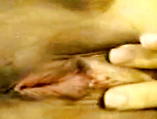 mi vecina pidiendo que se la mame y que me apure