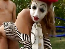 Sexy Mime Girl Fucking Outdoor