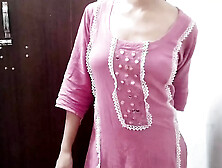 Sister in law ka big bobs daba kar pela