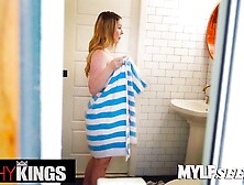 Big cock video with bendy Sydney Paige and Leo Valentino from Filthy Kings