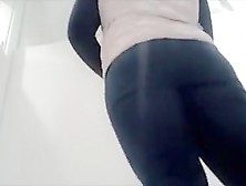 Babe wears tight pants and gets filmed in the changing room