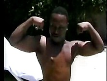 Cassandra Curves & Lin (outdoor Sex!)