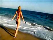 Alexis Texas outdoors in her sexy swimsuits