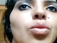 Desi Bhabi Nishi Solo Moist Crack Play