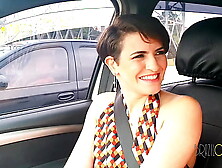 Tourist matches with Clara(Lady Snow Brasil)