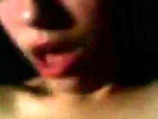 Novinha putinha casada Gostosa gemendo e gozando