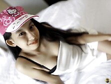 Slim Babe From Thailand Sucks And Rides