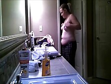 Chubby Kate Spied Nude In Bathroom