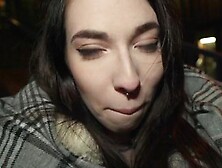 Public Agent Italian Giada Is On Vacation and Needs the Cash