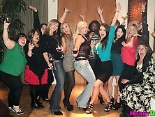 Come-hither Noelani and Joanna's shaved smut