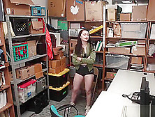 Shoplyfter Jennifer Jacobs Sucking That Mossberg Cock