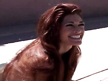 Sexy Babe Aria Gets Her Pussy Played