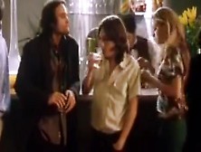 Kate McKinnon smoking mores 120s