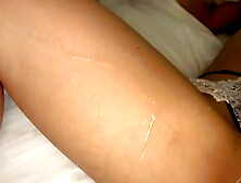 [Personal shooting] [Small body juice gushing out from the small body of my mother's snatch! A useless woman who is loving herse