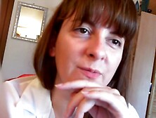 Tua sorella ti insulta sei solo un segaiolo! - Dialoghi In Italiano